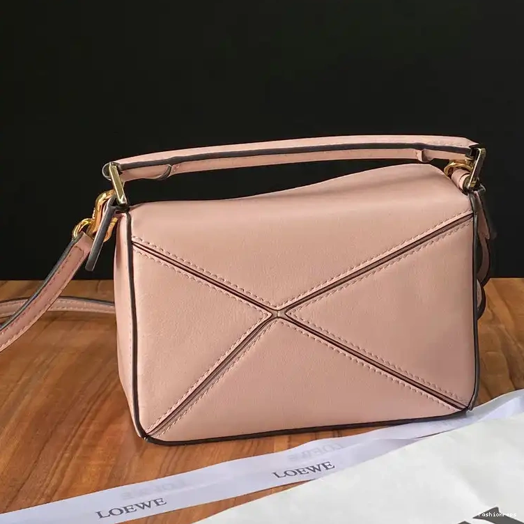 Fashionrepsfam ru Bag Loewe 2209SW0021 0820
